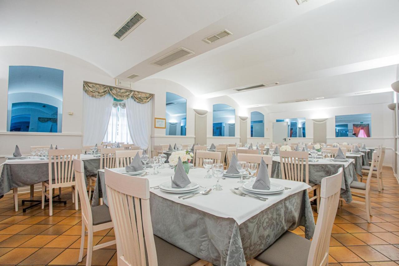 Hotel Villa Verde Rivotorto Exteriér fotografie