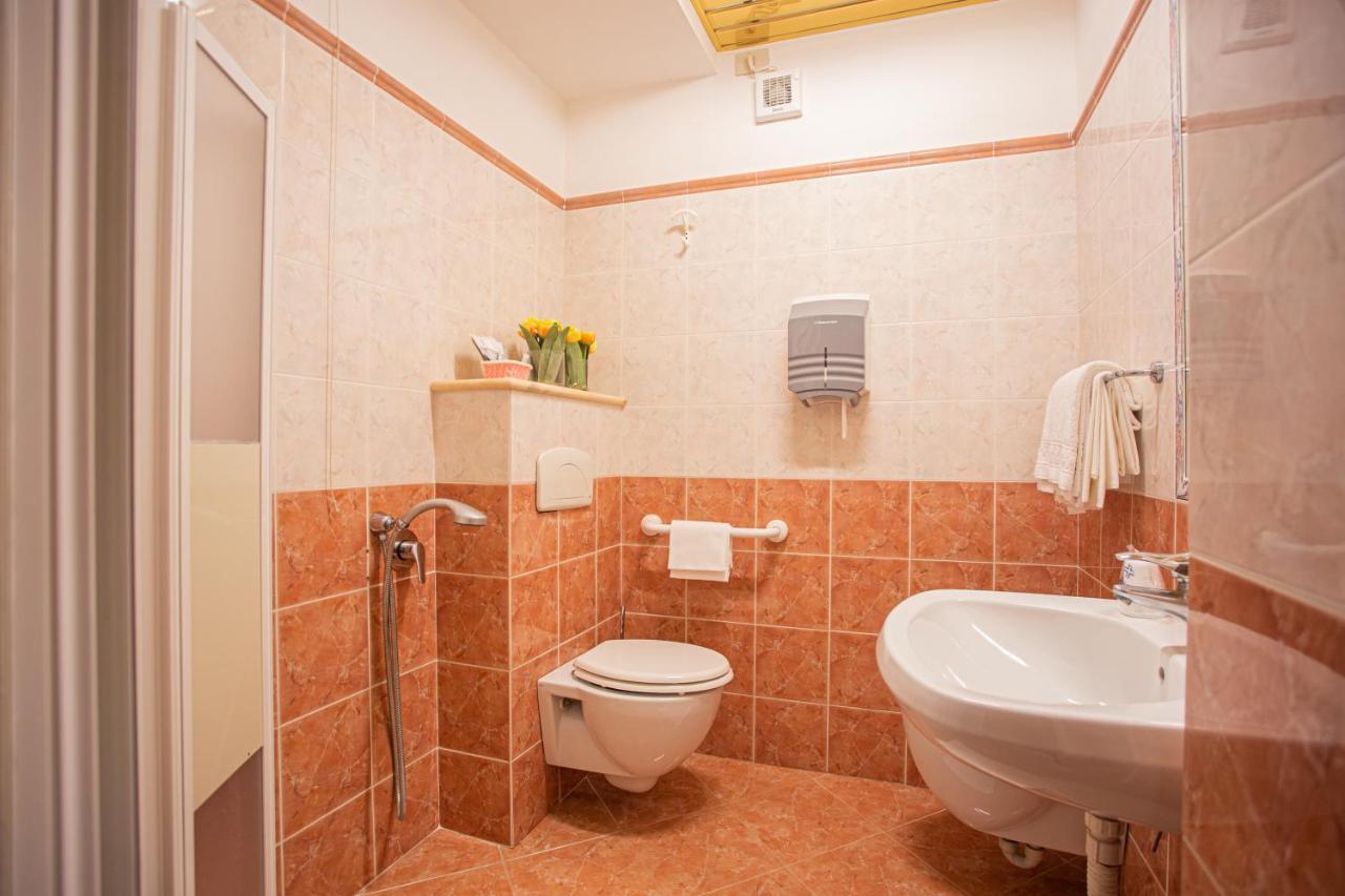 Hotel Villa Verde Rivotorto Exteriér fotografie